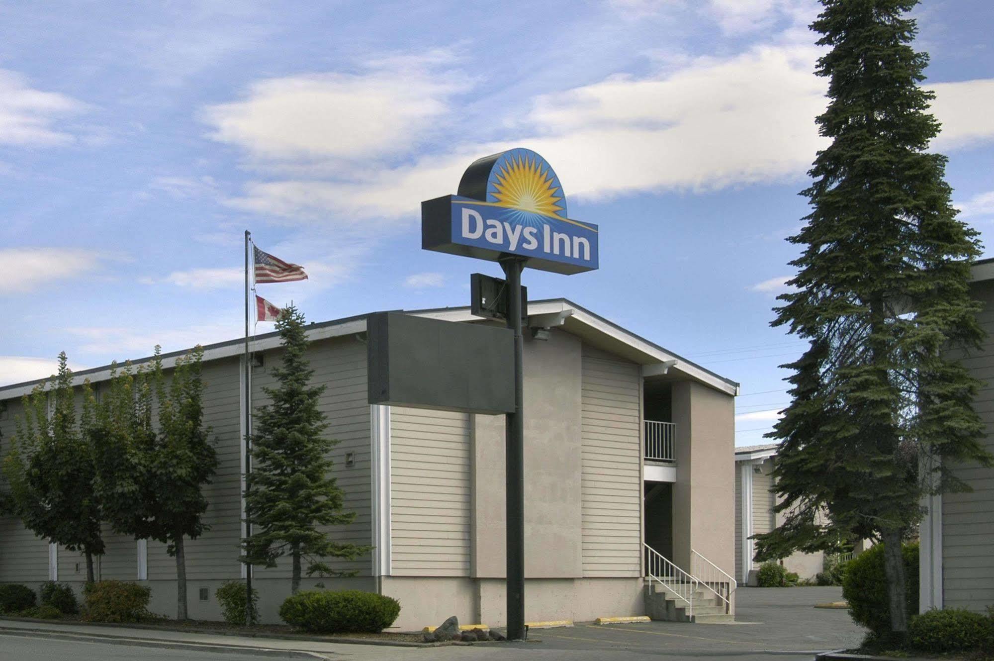 Days Inn Spokane Exterior photo